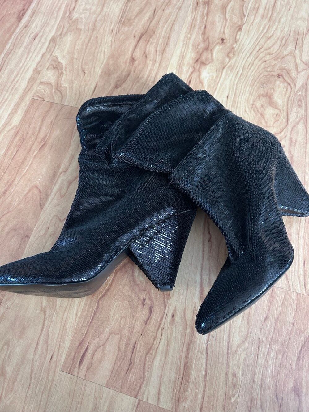 Guess black sequin booties size 8.5